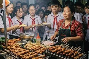 Bộ Y tế: 'Xiên bẩn' được làm từ nguyên liệu không rõ nguồn gốc, ôi thiu