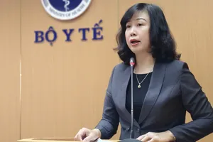 Bộ trưởng Bộ Y tế: 'Người dân ra đường không biết đâu là hàng giả'