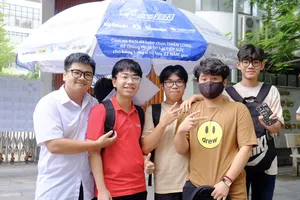 Thêm 11 học sinh được miễn thi tốt nghiệp THPT