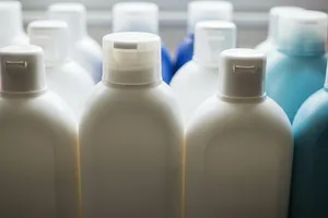 Tiếp tục phát hiện sản phẩm dầu xả, sữa rửa mặt vi phạm