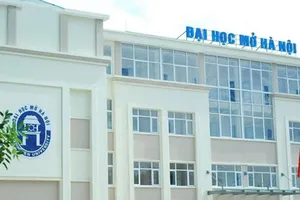 Nhiều trường đại học xét tuyển tổ hợp C00 trở lại