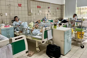 Không để xảy ra tình trạng chỉ khu khám chữa bệnh theo yêu cầu mới có điều hoà