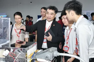 Chuyên gia bàn cách để tự chủ đại học thực sự hiệu quả