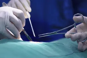 Vụ 'cò mồi' đưa bệnh nhân vào phòng khám của bác sĩ rởm: Bộ Y tế yêu cầu báo cáo 