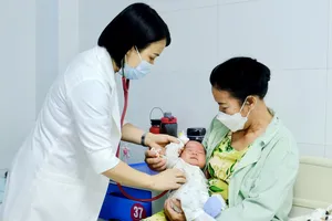 Bộ Y tế đề xuất hỗ trợ nhà ở xã hội cho người sinh 2 con, Bộ Xây dựng nói gì?