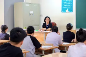 Điểm sàn khối Sư phạm là 18-19 điểm, điểm sàn ngành Y khoa là 20,5