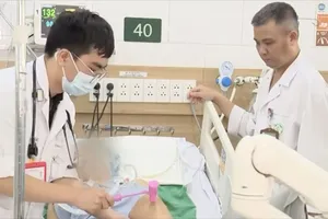 Bác sĩ cảnh báo hậu quả khủng khiếp từ tiêm botox làm đẹp