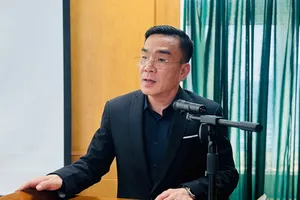 Việt Nam từng chậm đấu thầu thuốc ARV điều trị HIV