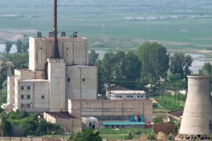 Khu tổ hợp hạt nhân Yongbyon của Triều Tiên. Ảnh: KYODO/REUTERS