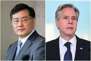 Bộ trưởng Ngoại giao Trung Quốc Tần Cương và người đồng cấp Mỹ Antony Blinken. Ảnh: REUTERS