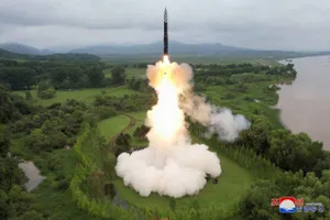 Triều Tiên có thể phóng ICBM, Mỹ tuyên bố sẽ đáp trả 