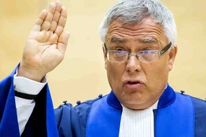 Nga truy nã Chủ tịch, Phó Chủ tịch Tòa Hình sự Quốc tế