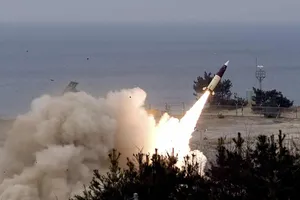 Đại sứ Triều Tiên tại Nga lên án Mỹ gửi tên lửa ATACMS cho Ukraine