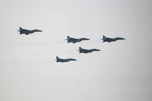 Máy bay quân sự Myanmar rơi gần Thái Lan