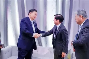 Lãnh đạo Trung-Philippines gặp bên lề APEC, bàn cách hạ nhiệt căng thẳng ở Biển Đông