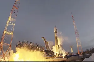 Video: Nga phóng vệ tinh quân sự vào quỹ đạo