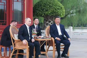 Chùm ảnh: Những hoạt động của ông Putin trong ngày đầu thăm Trung Quốc