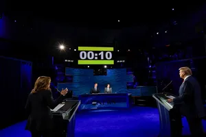 Tranh luận Trump-Harris: Ai nhỉnh hơn?