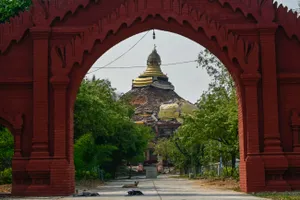 Nỗi lo số phận Thánh địa Phật giáo Bagan 2.200 di tích sau trận động đất Myanmar