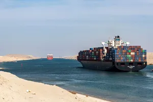 Vì sao các hãng tàu vẫn 'xa lánh' tuyến đường Biển Đỏ?