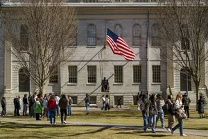 ĐH Harvard kiện chính quyền Tổng thống Trump vì vụ đóng băng tài trợ