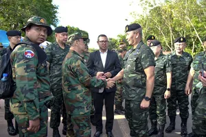 Phái đoàn quân đội Thái Lan, Campuchia họp sau vụ nổ súng biên giới 