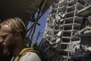 Israel và Iran đánh nhau, Trung Đông nóng khó lường