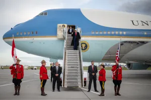 Ông Trump rời thượng đỉnh G7 sớm xử lý điểm nóng Trung Đông