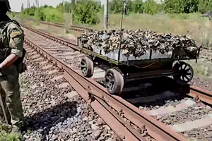 'Đoàn tàu không người lái' trong cuộc chiến Nga-Ukraine 