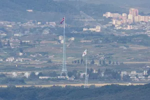 Hàn Quốc đề xuất đàm phán quân sự với Triều Tiên để ngăn đụng độ biên giới