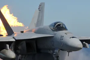 Thời đại ‘siêu việt’ của tiêm kích Super Hornet sắp kết thúc? 