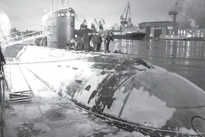 Những dấu mốc quan trọng của tàu ngầm Hà Nội