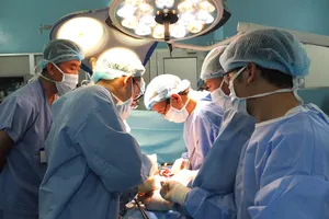 Thoát nguy cơ đeo túi nước tiểu nhờ được tạo hình niệu đạo