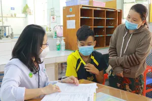 Viêm loét dạ dày có được ăn sô cô la, uống nước ngọt?