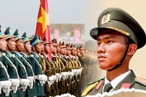 Khối đứng diễu binh 30-4: 'Bị kiến cắn, người ướt đẫm mồ hôi nhưng không được cử động'