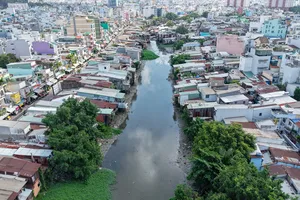 Toàn cảnh rạch Xuyên Tâm tại TP.HCM trước ngày 'hồi sinh'