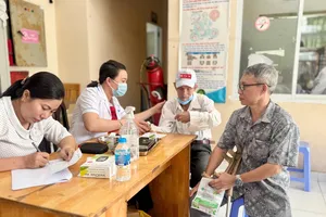 Khám bệnh cho người có công: Một ngày khám bệnh, ngàn lời tri ân!