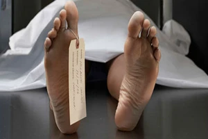 Phát hiện xác nam thanh niên dưới hồ đá