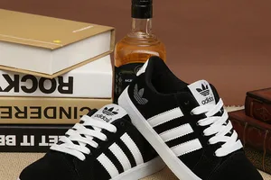 Hai cơ sở sản xuất giày thể thao giả nhãn hiệu nổi tiếng