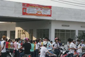 Công nhân ở Bình Dương ồ ạt quay lại làm việc sau tết