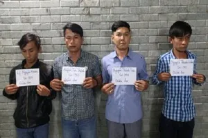 Bắt nhóm cá độ bóng đá qua mạng Internet