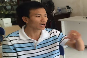 Lời kể của người cứu 3 đứa trẻ ngay miệng cống nước