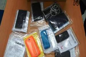 Đột nhập vào chùa trộm 9 điện thoại di động của tu sĩ