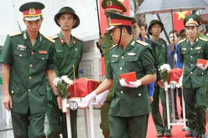 Truy điệu 42 liệt sĩ chiến khu Tam Giác Sắt