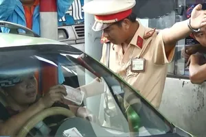 Sáng nay tài xế làm việc CSGT liên quan BOT Biên Hòa