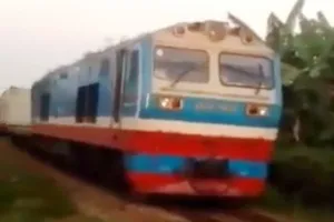 Điều tra vụ 2 tàu hỏa suýt tông nhau ở Đồng Nai