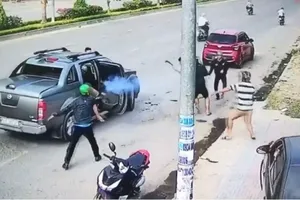 Nổ súng hỗn chiến ở Nhơn Trạch: Ngọc 'thẹo' ra đầu thú