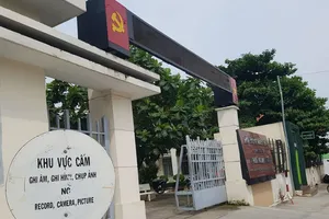 Bình Dương: Đã tháo bỏ biển cấm chụp ảnh tại trụ sở xã, phường