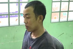 Bình Dương: Tài xế chém chết bảo vệ công ty vì bị nhắc đeo thẻ