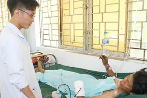 Điện thoại nổ, nam thanh niên ở Đồng Nai mất bàn tay